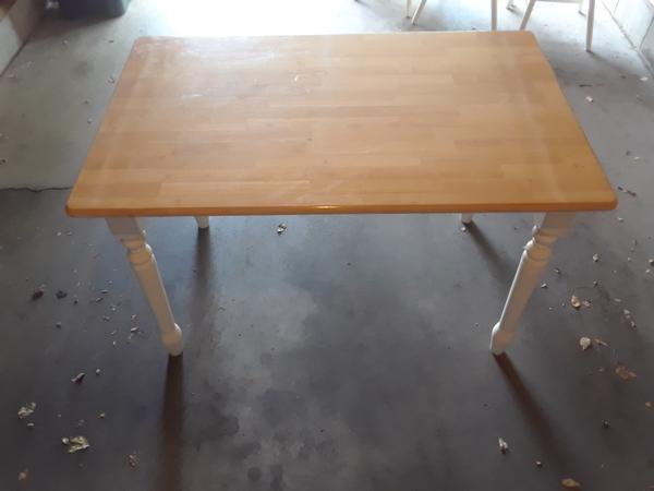 Rectangular dining table w/ 4chairs